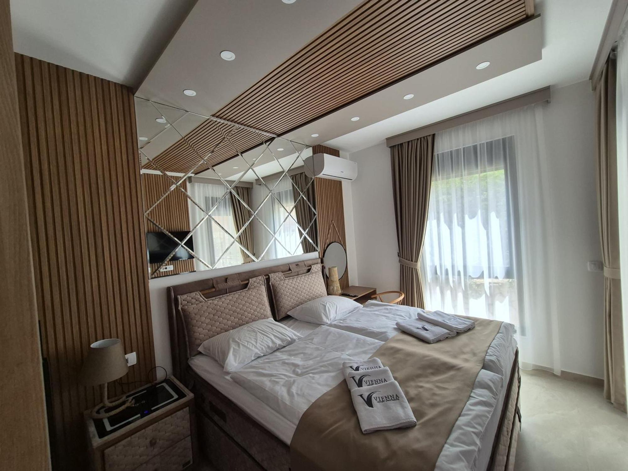 Vienna Luxury Apartments Добра-Вода Экстерьер фото