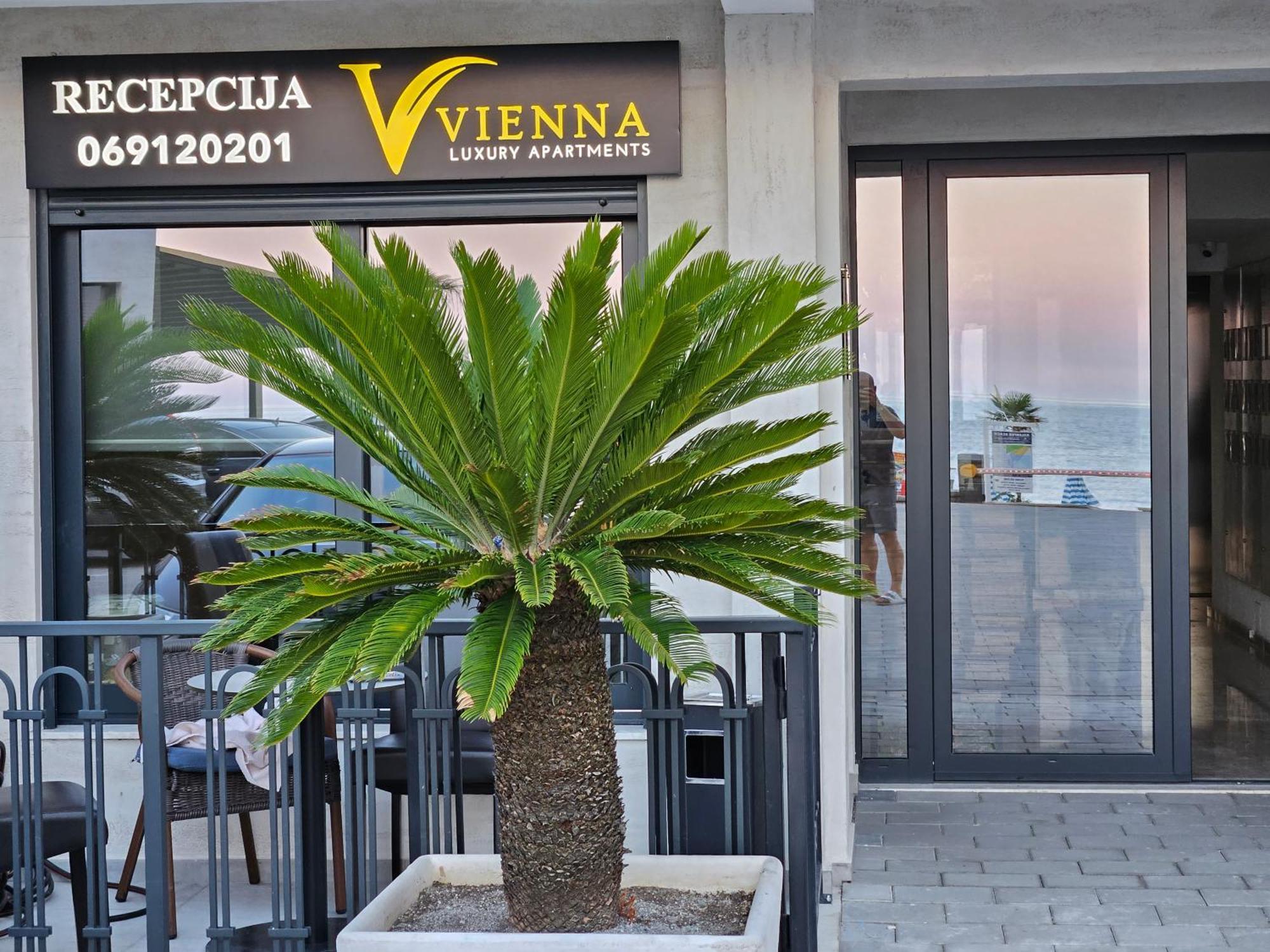 Vienna Luxury Apartments Добра-Вода Экстерьер фото