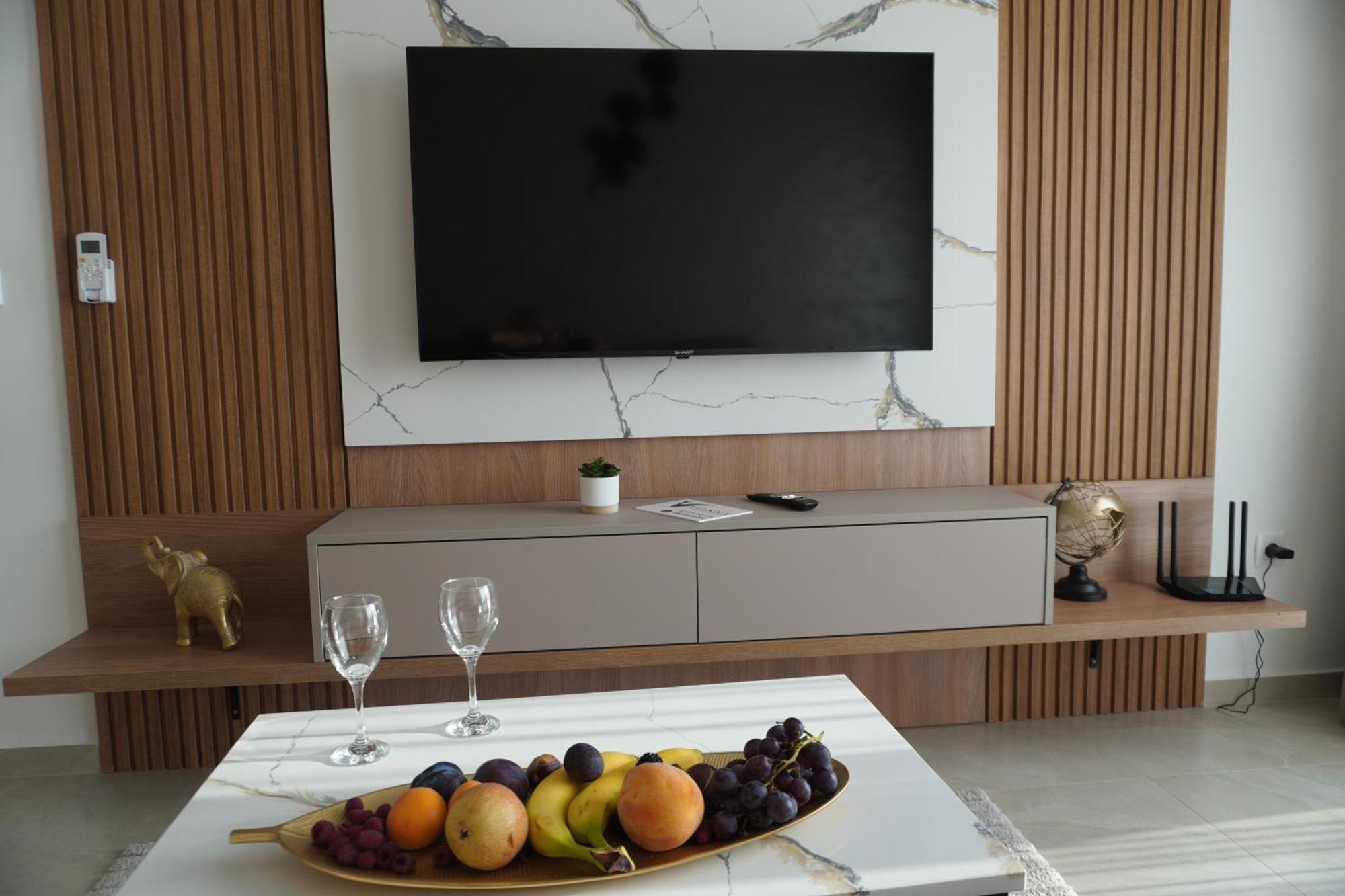 Vienna Luxury Apartments Добра-Вода Экстерьер фото