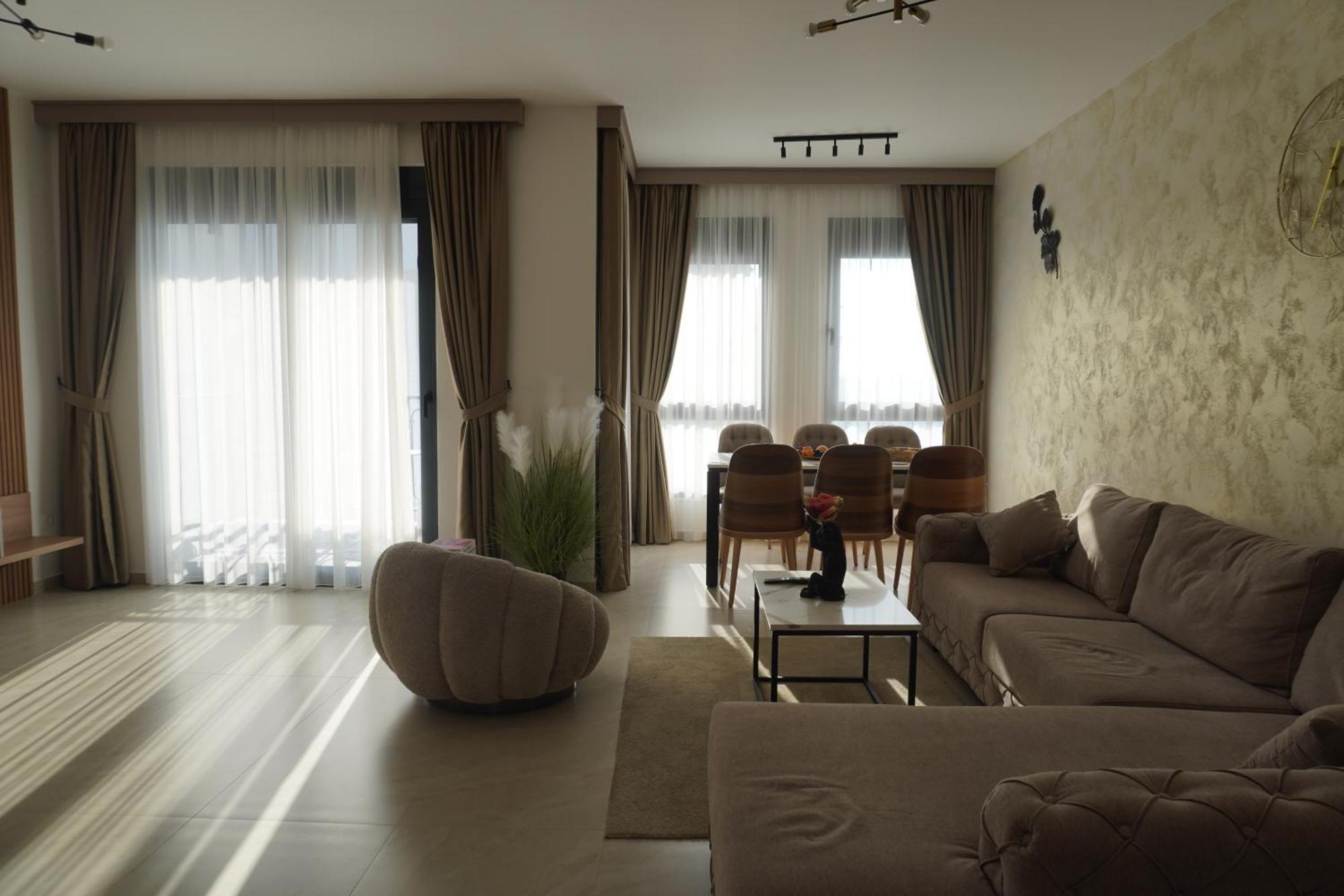 Vienna Luxury Apartments Добра-Вода Экстерьер фото