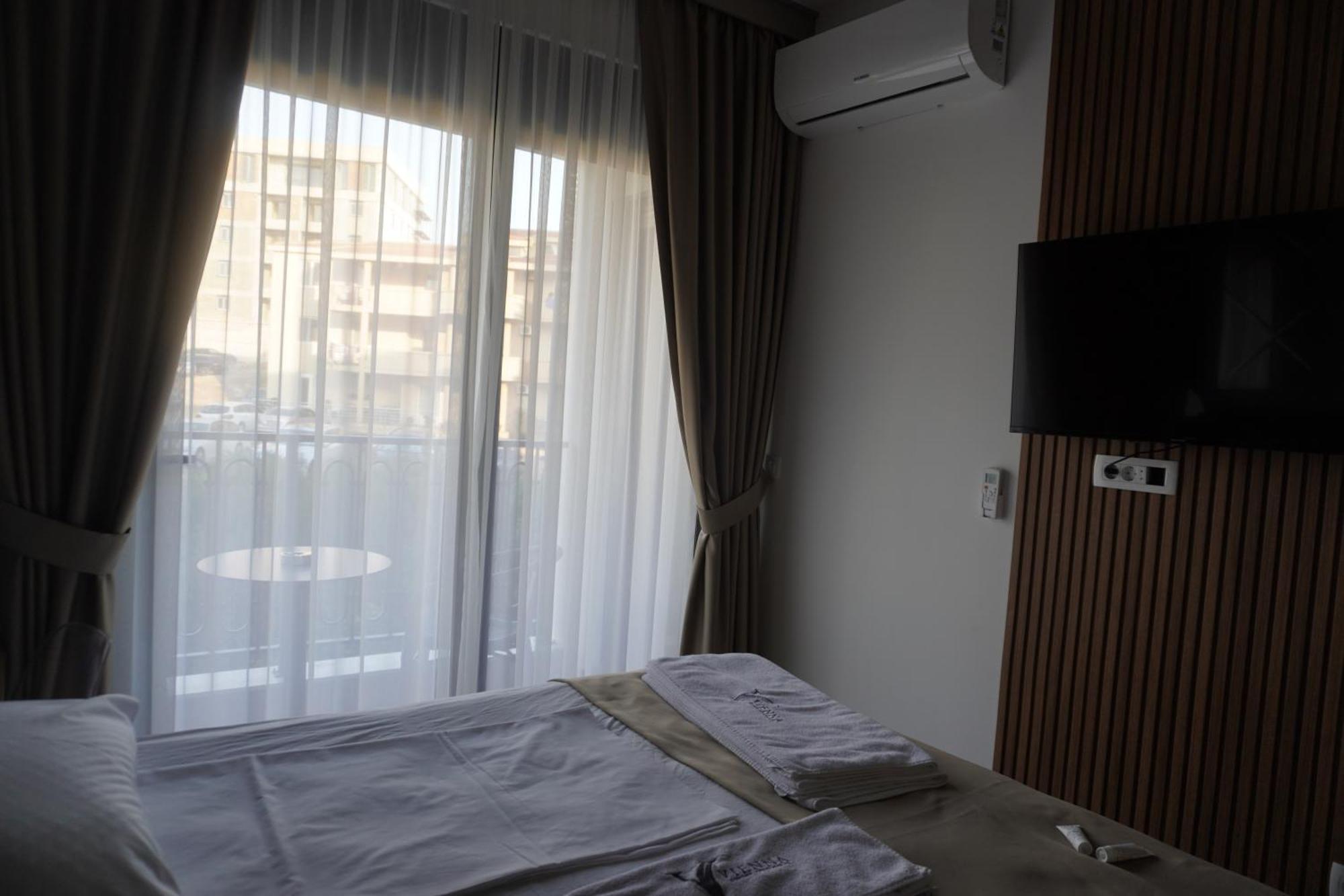 Vienna Luxury Apartments Добра-Вода Экстерьер фото